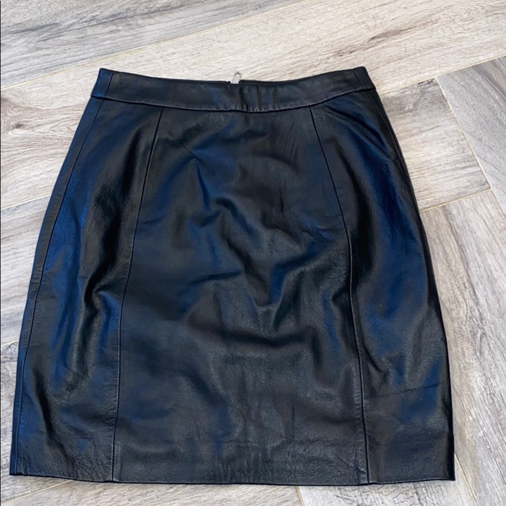 Women’s Leather skirt size 4 Small